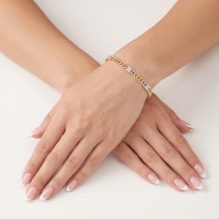 Stream Diamond Chain Link Bracelet in 14K Yellow Gold