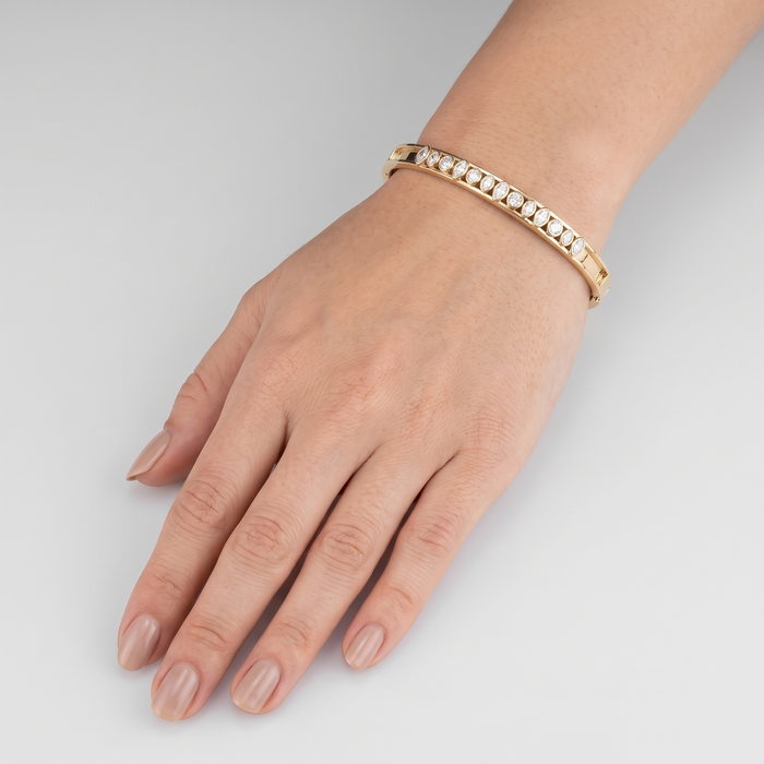Round Pear Cut Diamonds Bangle Bracelet in 14K Gold