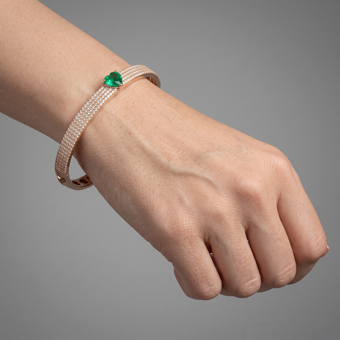 Green Heart Emerald Bangle Bracelet in 14K Yellow Gold