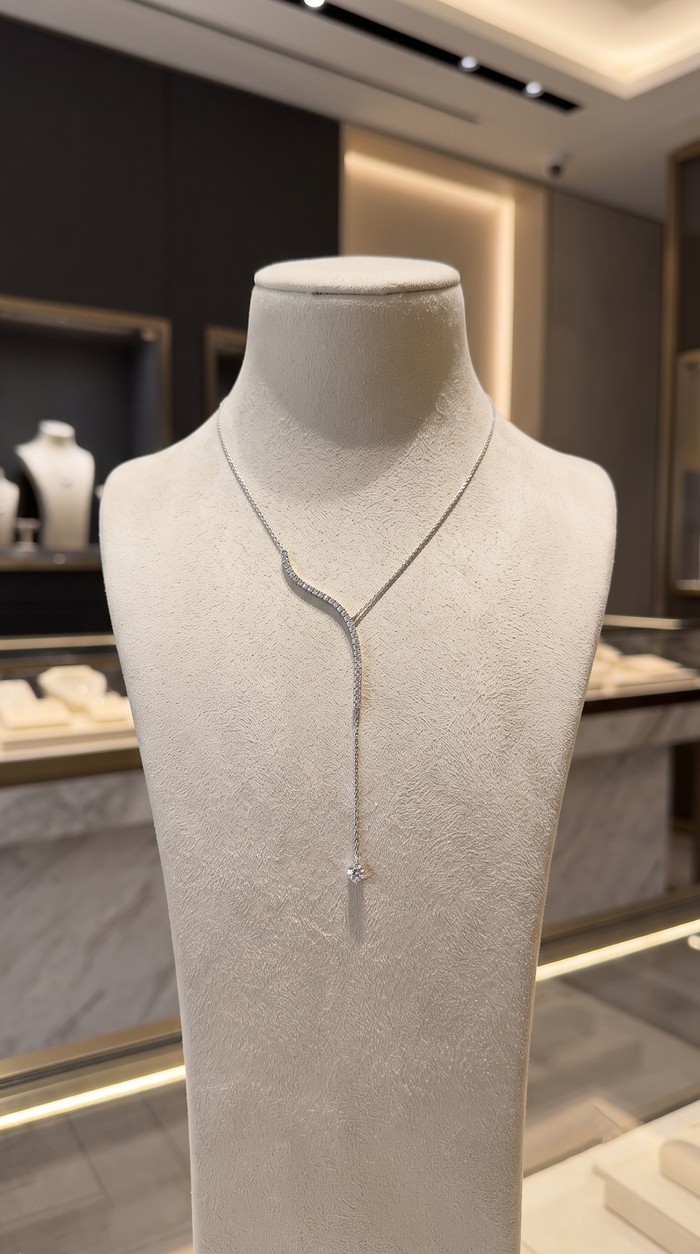 Curved Drop Accent Diamond Lariat Necklace in 14K Yellow Gold