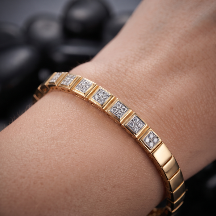 Baguette Diamond Bar Bangle Bracelet in 14K Yellow Gold