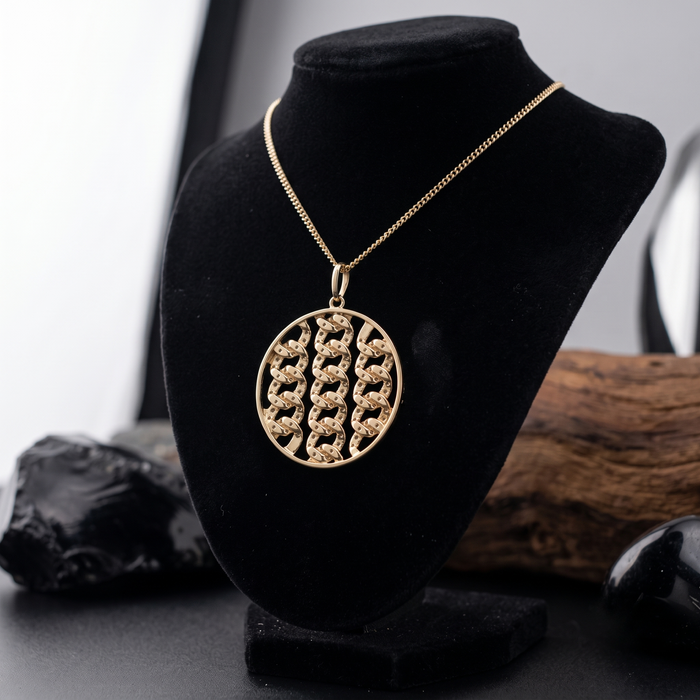 Openwork Chain Medallion Pendant Necklace in 14K Yellow Gold