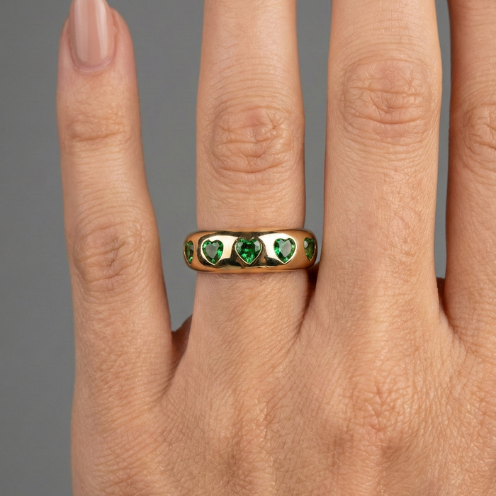 Heart-Shaped Green Emerald 14K Emerald Band Ring