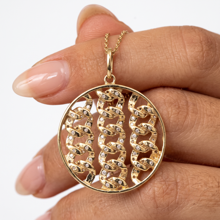 Openwork Chain Medallion Pendant Necklace in 14K Yellow Gold