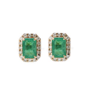 Emerald Crown Halo 18K Natural Diamond Yellow Gold Stud Earrings