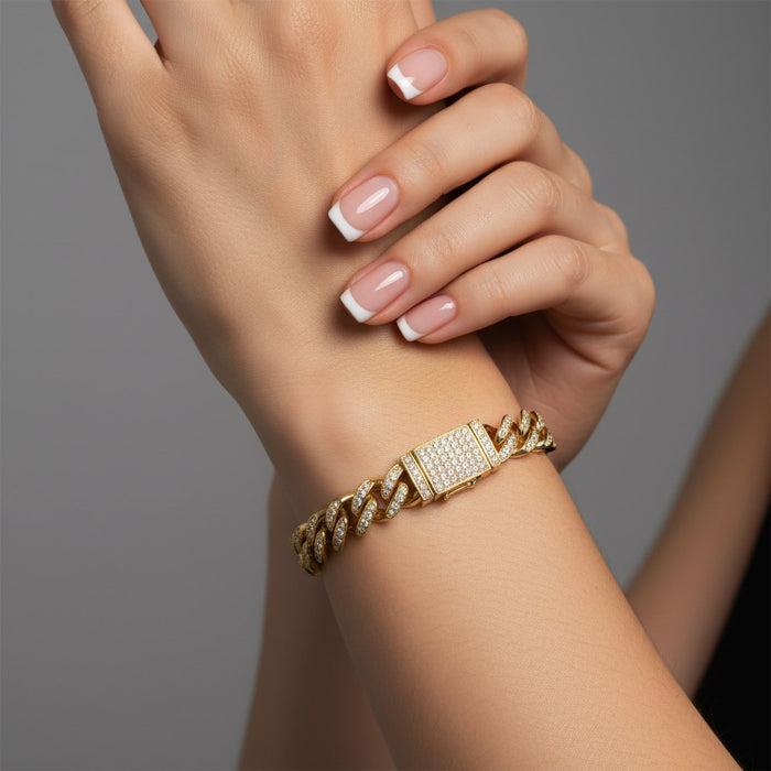 Diamond Studded Cuban Chain Bracelet in 14K Yellow Gold