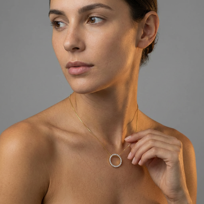 Diamond Circle Pendant Necklace in 14K Gold