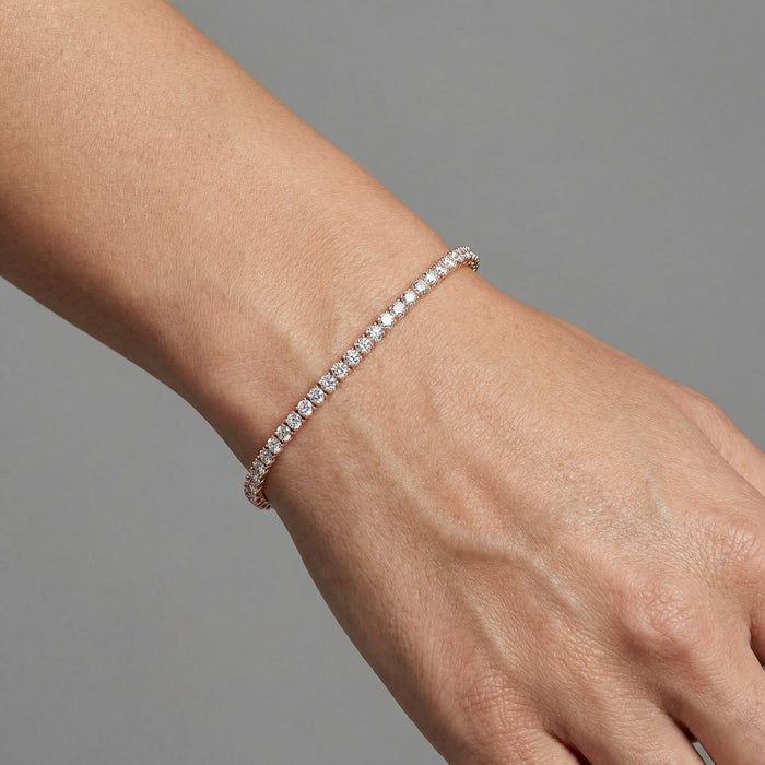 Diamond Slim Line Bracelet in 14K Yellow Gold