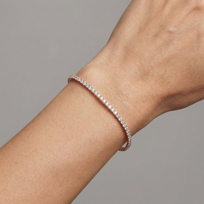 Diamond Slim Line Bracelet in 14K Yellow Gold
