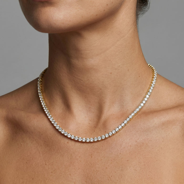 Diamond Round Cut Tennis Necklace in 18K Gold