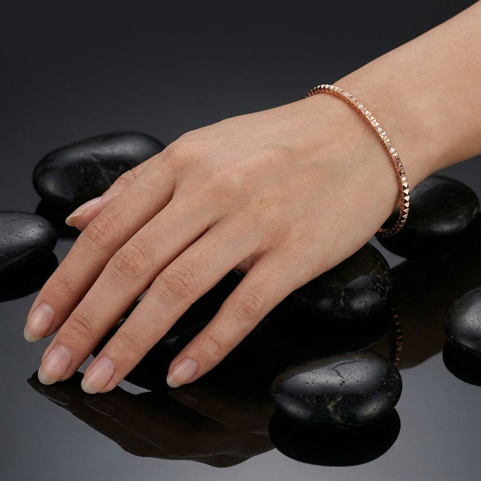 Precision Round Cut Diamonds Bracelet in 14K Gold