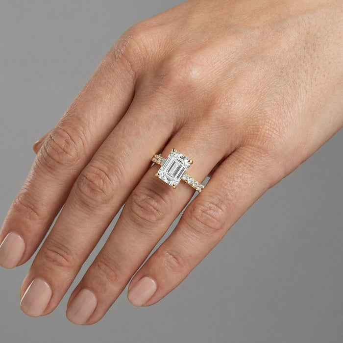 Emerald Cut Solitaire Diamond Engagement Ring in 18K Gold