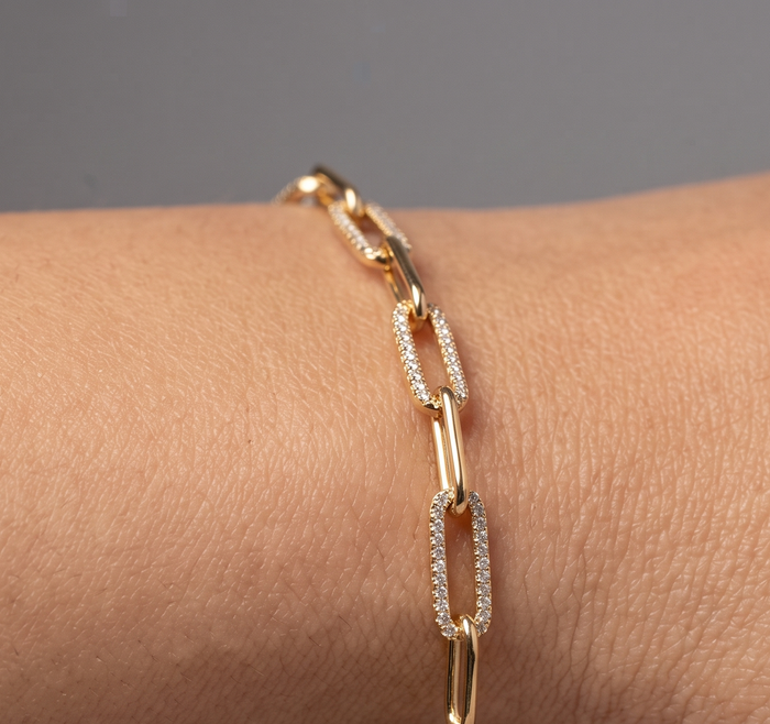 Paperclip Diamond Crafted Link Bracelet in 14K Gold