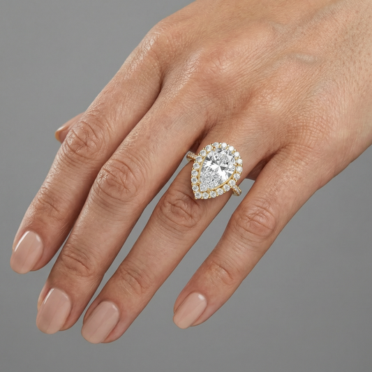 Pear Shape Halo Diamond Engagement Ring in 18K Gold