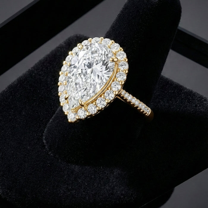 Pear Shape Halo Diamond Engagement Ring in 18K Gold