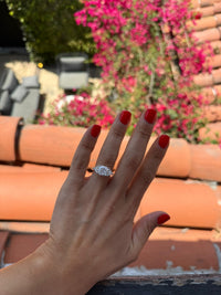 Cushion Cut Engagement Ring in 18K Gold