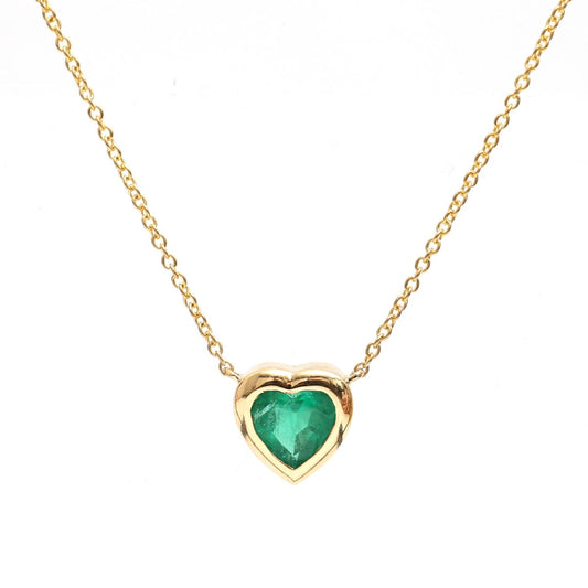 Elegant Heart Emerald 18K Yellow Gold Necklace