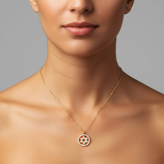 Star of David Circle Diamond Pendant Necklace in 14K Yellow Gold