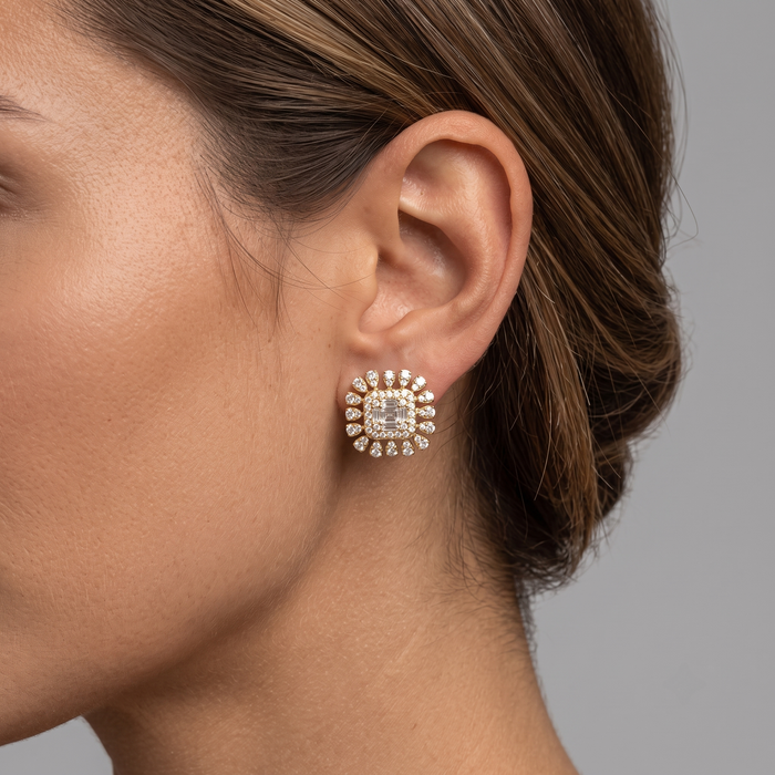 Charm Baguette Diamond Stud Earrings in 14K Yellow Gold