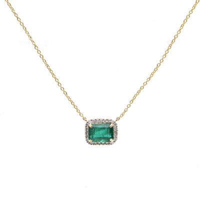 Elegant Emerald & Diamond 18K Yellow Gold Halo Necklace