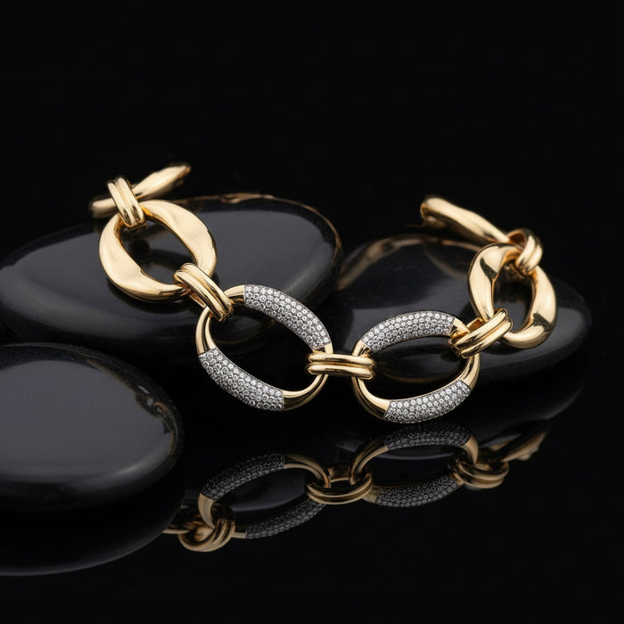 Bold Oval Link Pave Bracelet in 14K Yellow Gold