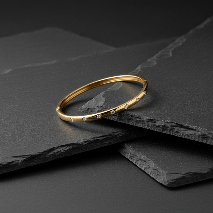 Ten Diamonds Bangle Bracelet in 14K Yellow Gold