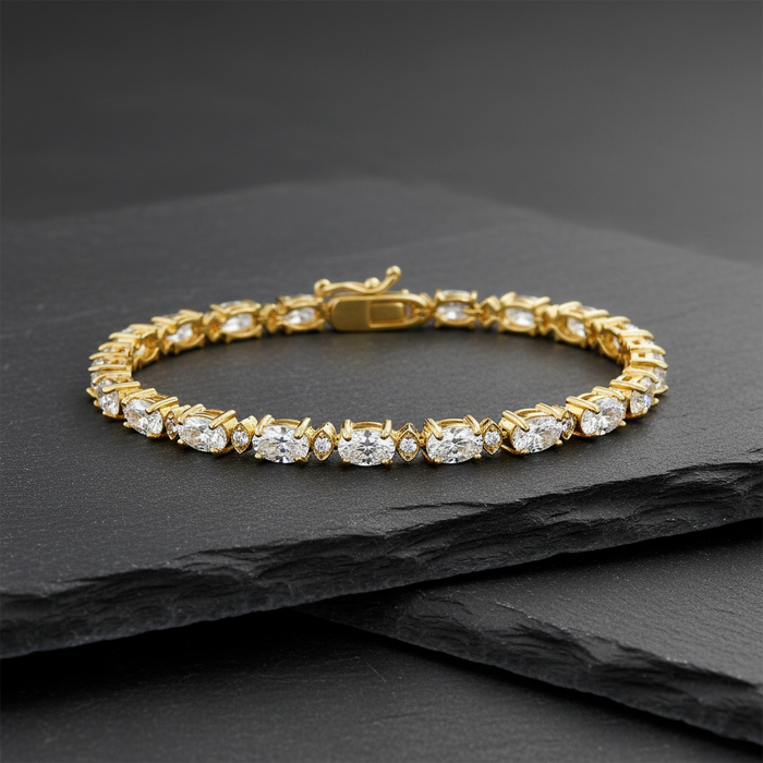 Oval Cut Diamond Tennis Bracelet in 14K Gold