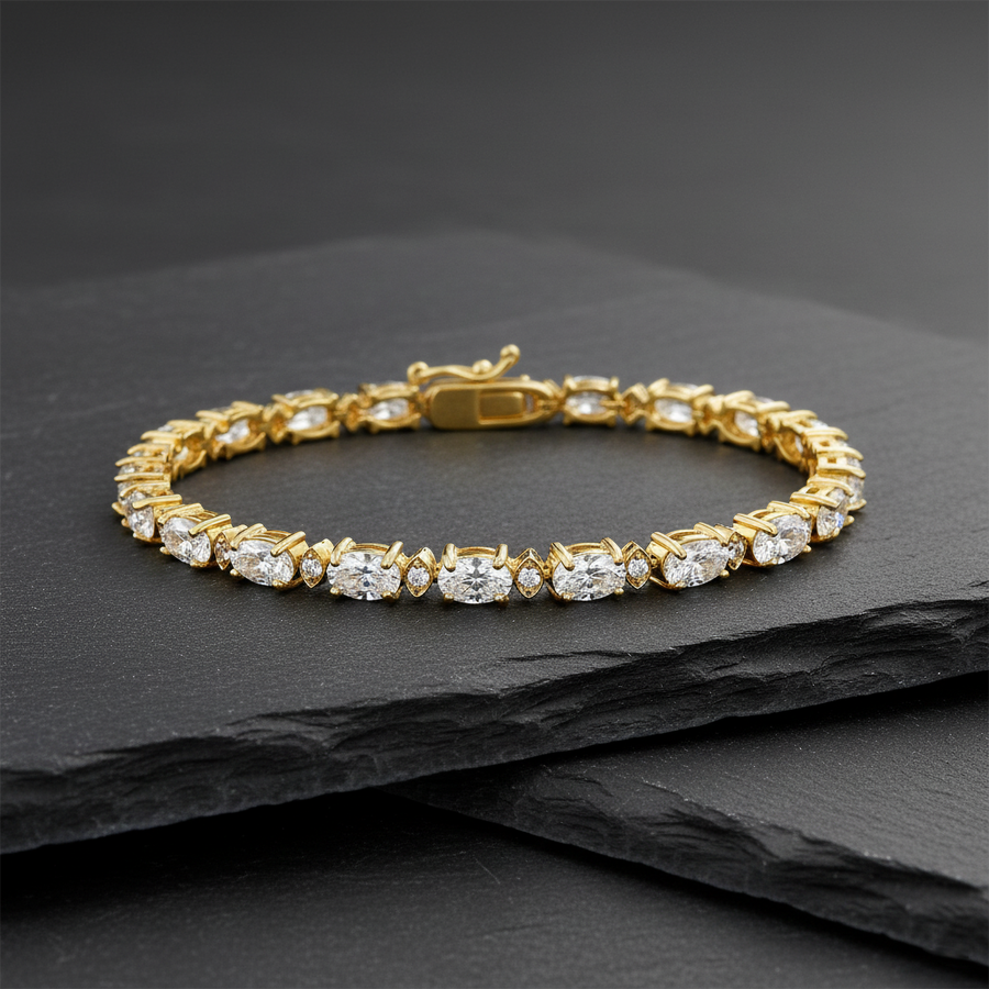 Oval Cut Diamond Tennis Bracelet in 14K Gold
