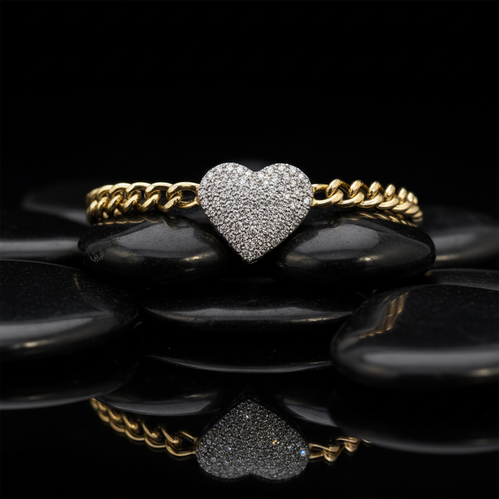 Pave Heart Link Chain Diamond Bracelet in 14K Yellow Gold