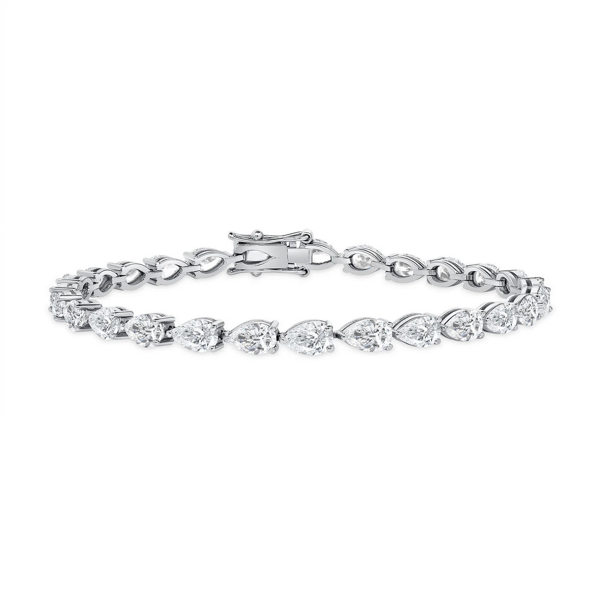 Pear Shaped Diamond Tennis Bracelet in 18K White Gold