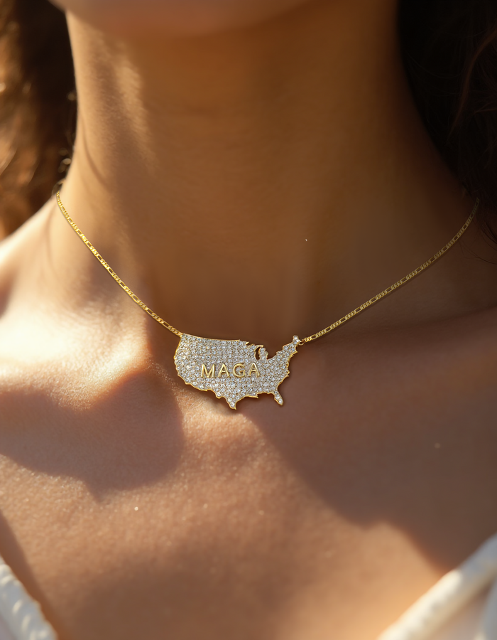 Usa Map Maga Pendant Necklace in 14K Gold