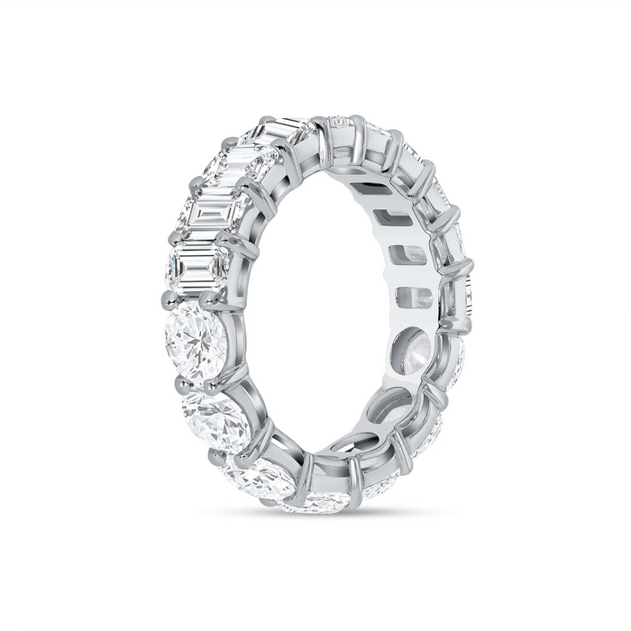 Emerald Round Cut Diamond Eternity Band Ring in 14K Gold
