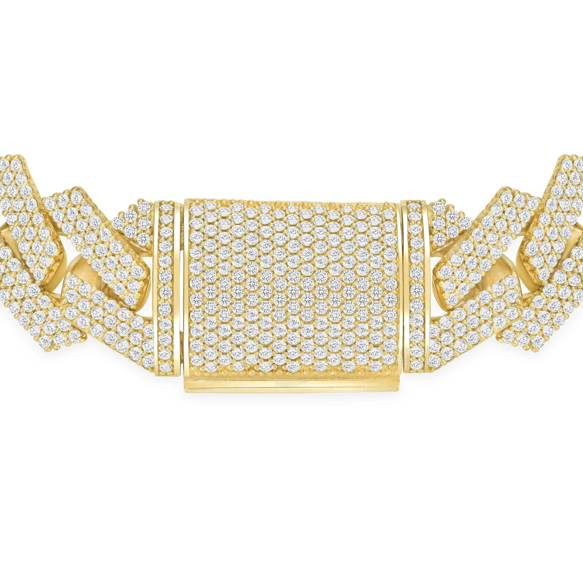 Pave Diamond Cuban Link Bracelet in 18K Gold
