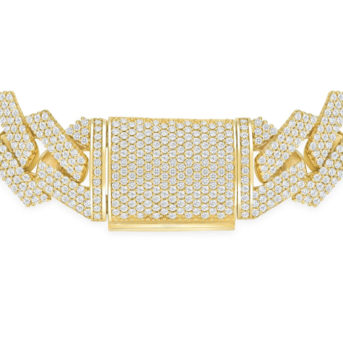 Pave Diamond Cuban Link Bracelet in 18K Gold