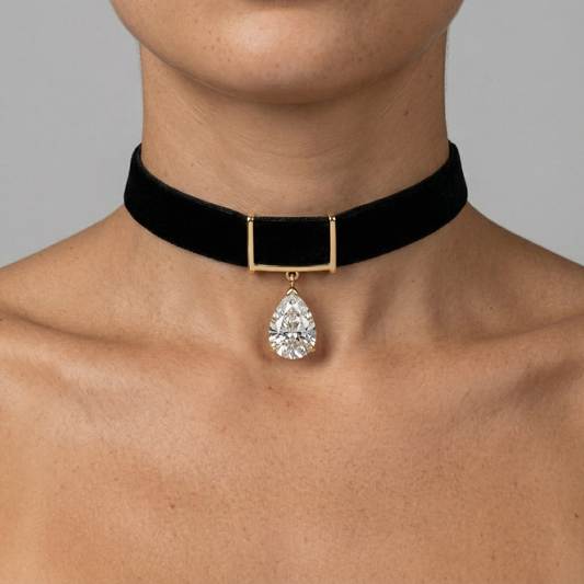 Midnight Velvet Pear Diamond Drop Choker in 18K Necklace
