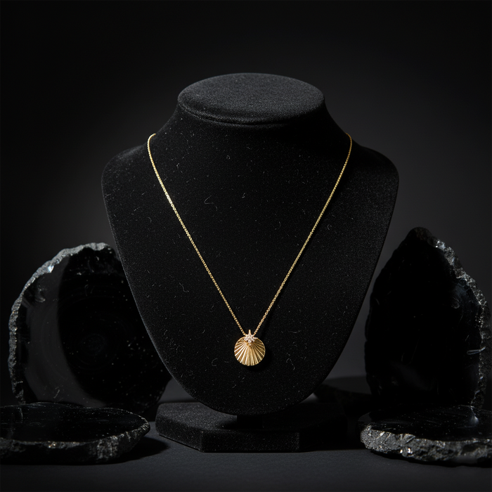 Star Diamond Pendant Necklace in 14K Yellow Gold