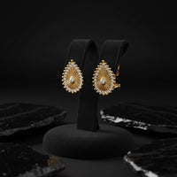 Diamond Stud Earrings in 14K Yellow Gold