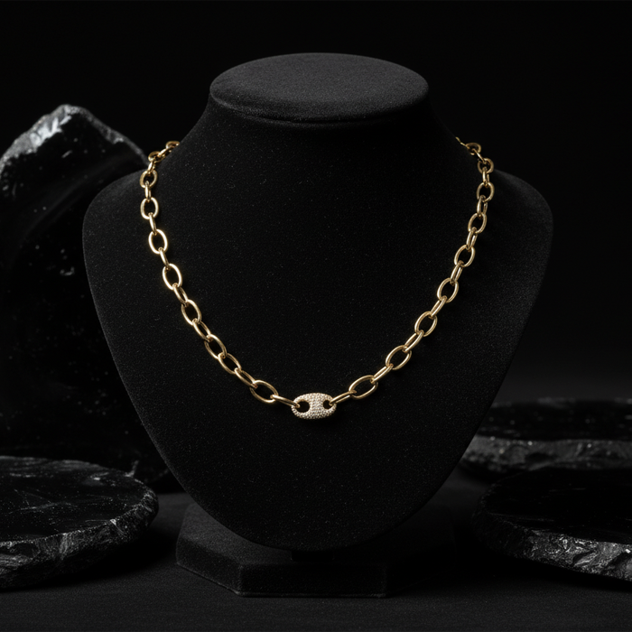 Elongated Paperclip Link Necklace in 14K Yellow Gold