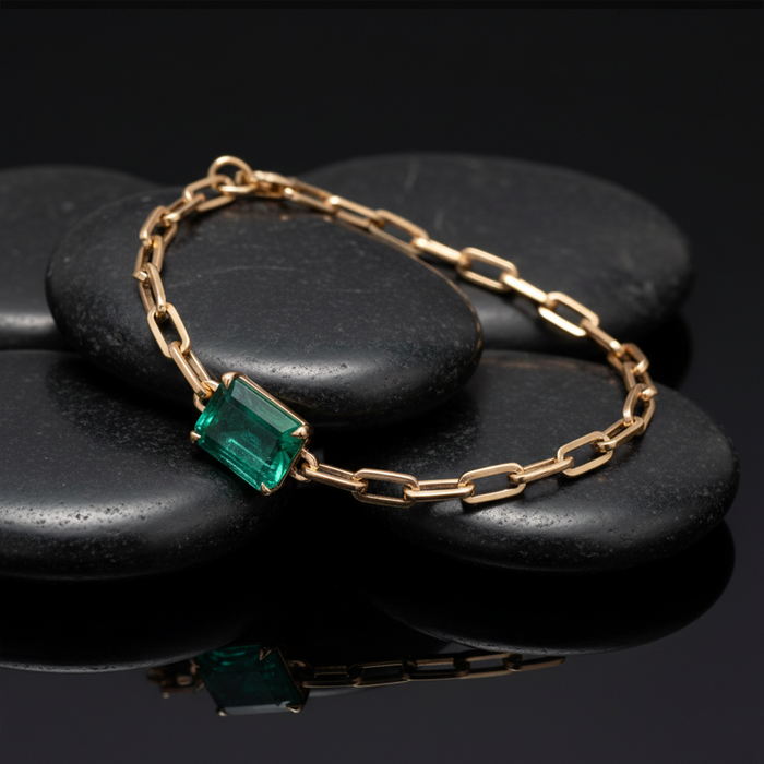 Emerald-Cut Emerald Chain Bracelet in 14K Yellow Gold