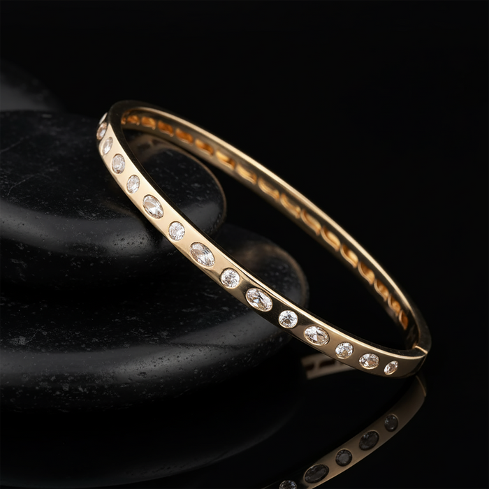 Stardust Flow Mixed Cut Diamond Bracelet in 14K Yellow Gold