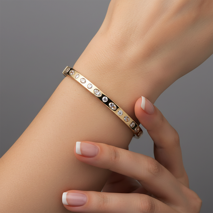 Stardust Flow Mixed Cut Diamond Bracelet in 14K Yellow Gold