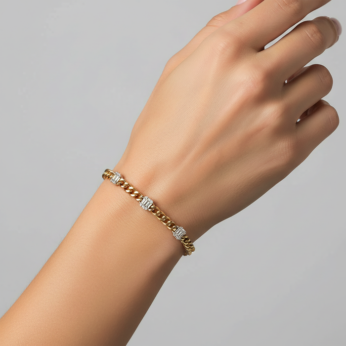 Elegance Diamond Link Bracelet in 14K Yellow Gold