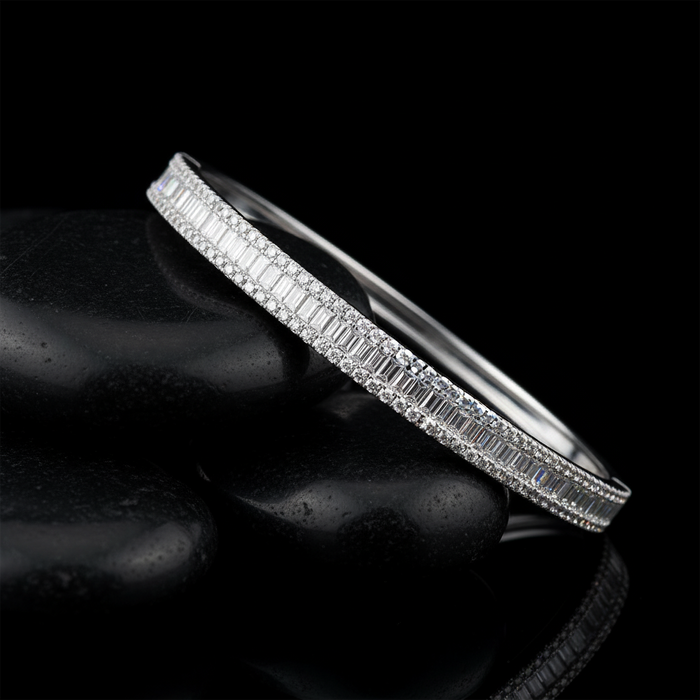 Classic Ember Diamond Bangle Bracelet in 14K Yellow Gold