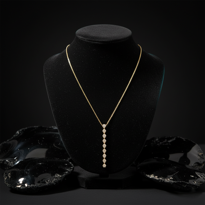 Grip Elegance Diamond Lariat Necklace in 14K Yellow Gold