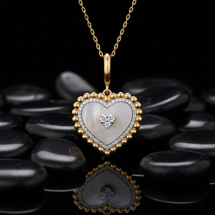 Diamond Pear Shape Pendant Necklace in 14K Yellow Gold