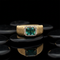Emerald Cut Ribbed Band Ring in 14K Yellow Gold