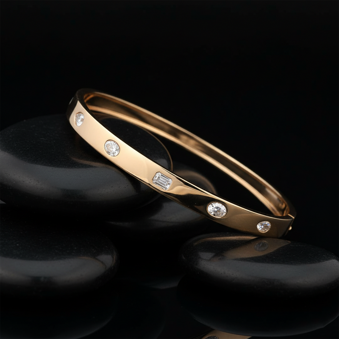 14K Bangle Shape Shiny Diamond Bracelet
