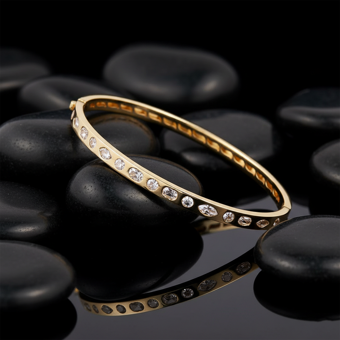 Vintage Modern Diamond Bracelet in 14K Yellow Gold
