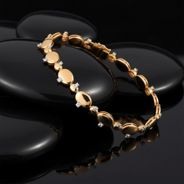 Oval Link Diamond Bracelet in 14K Yellow Gold