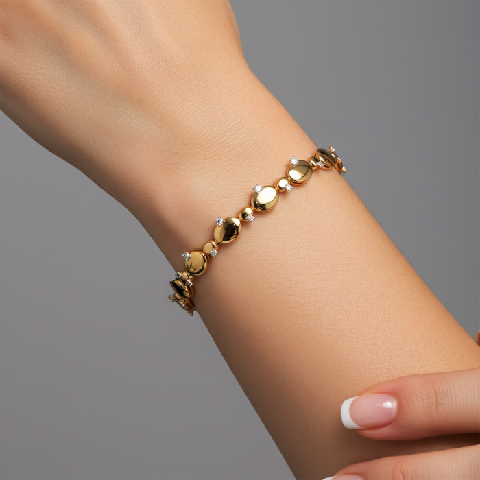 Oval Link Diamond Bracelet in 14K Yellow Gold
